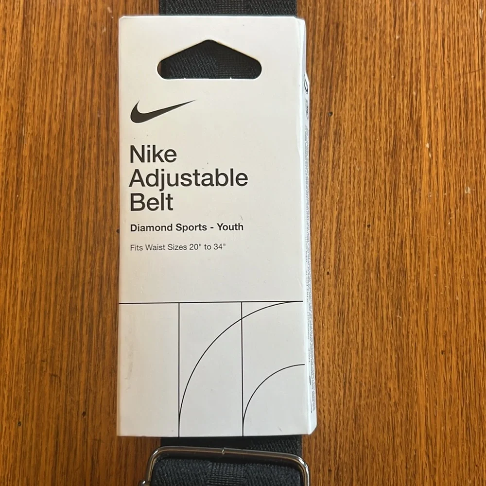 Nike Adjustable Belt NWT☀️